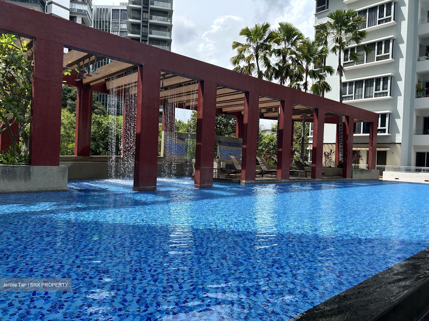 De Royale (D12), Condominium #504032601